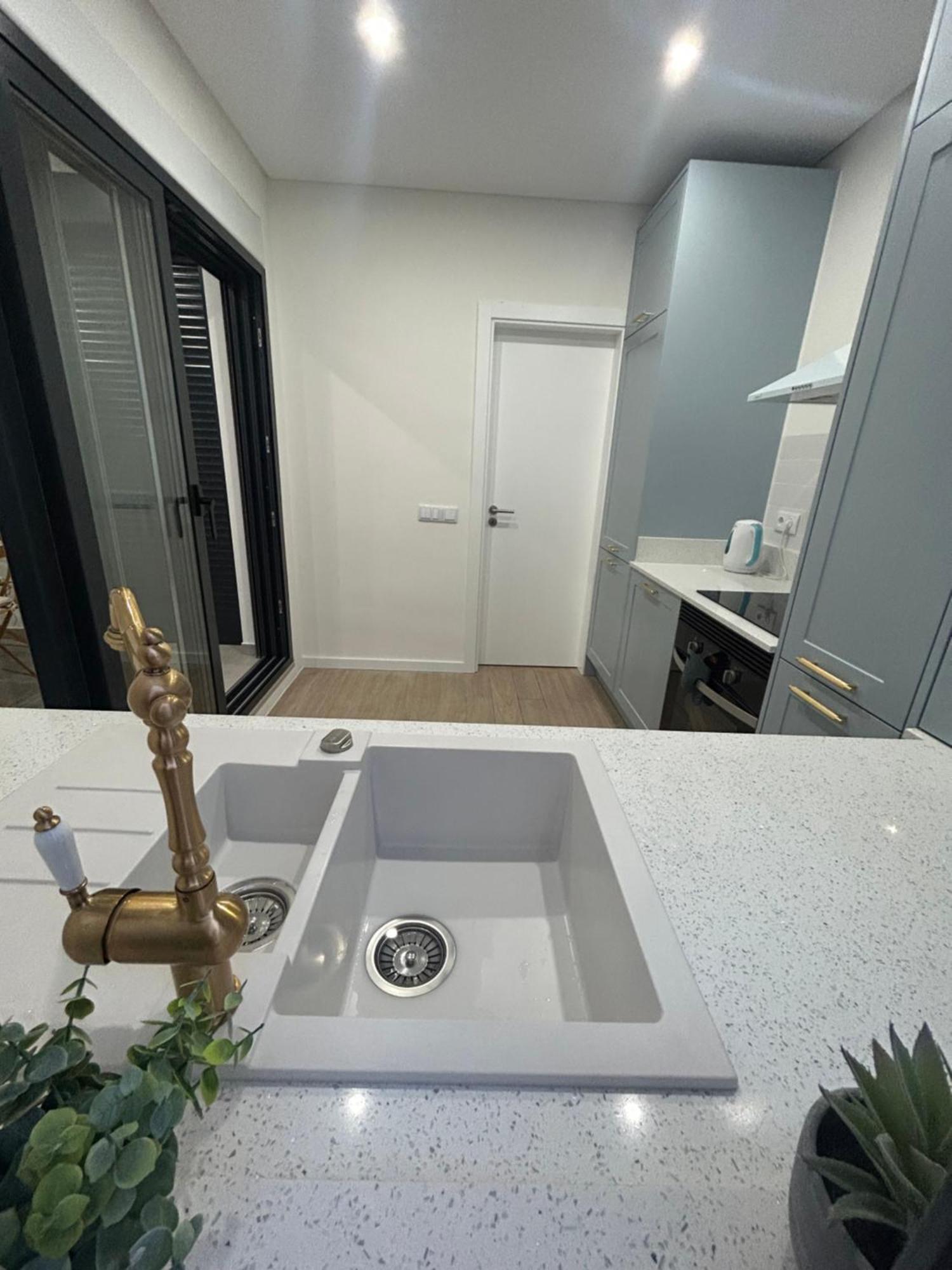 Boutique Style Town House Villa อัลบูเฟรา ภายนอก รูปภาพ
