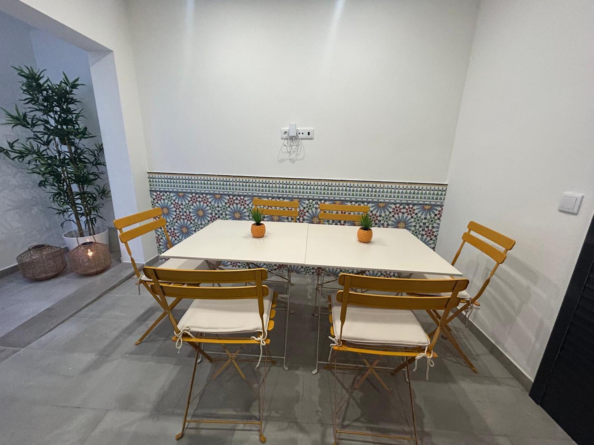 Boutique Style Town House Villa อัลบูเฟรา ภายนอก รูปภาพ