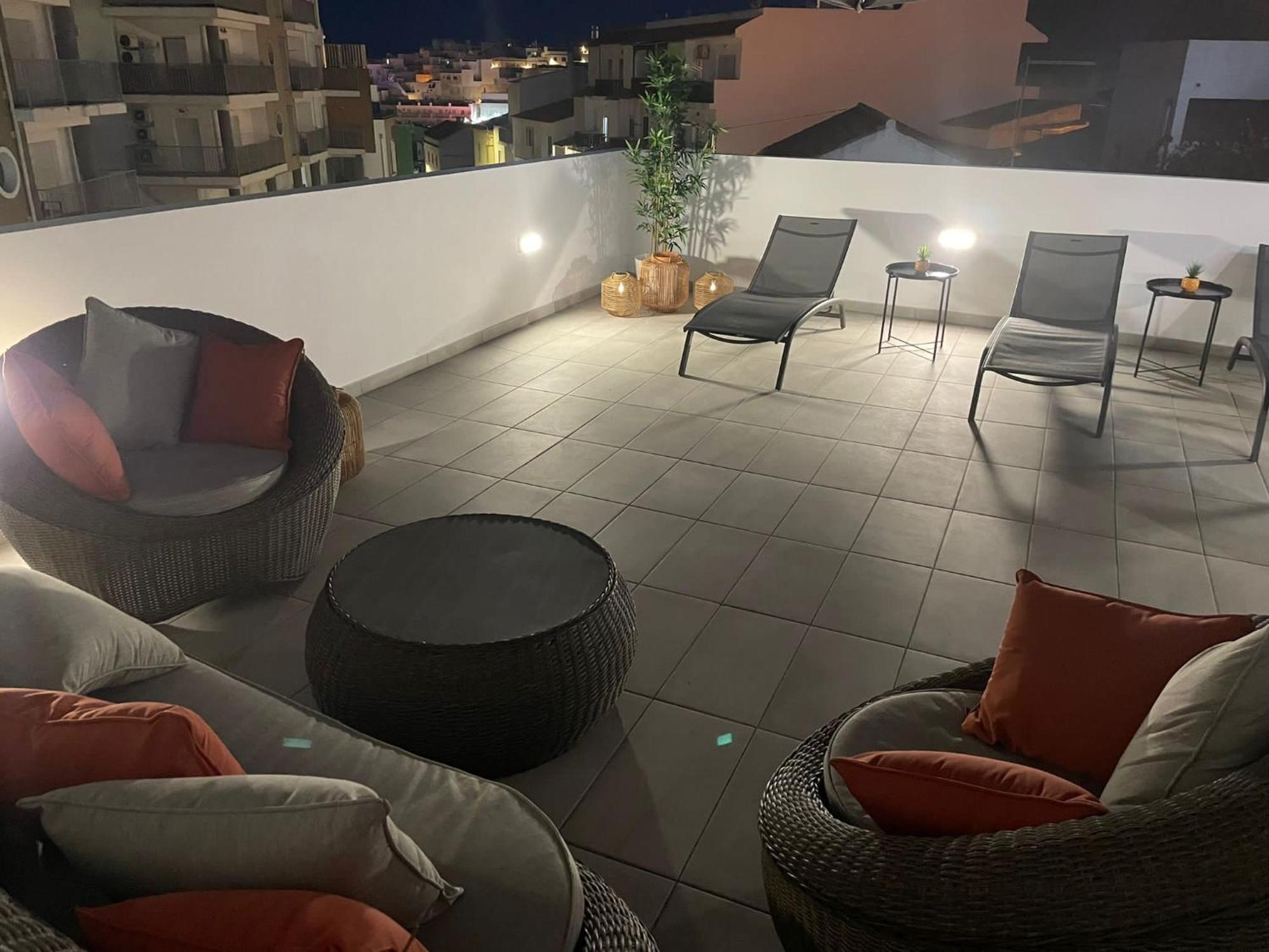 Boutique Style Town House Villa อัลบูเฟรา ภายนอก รูปภาพ
