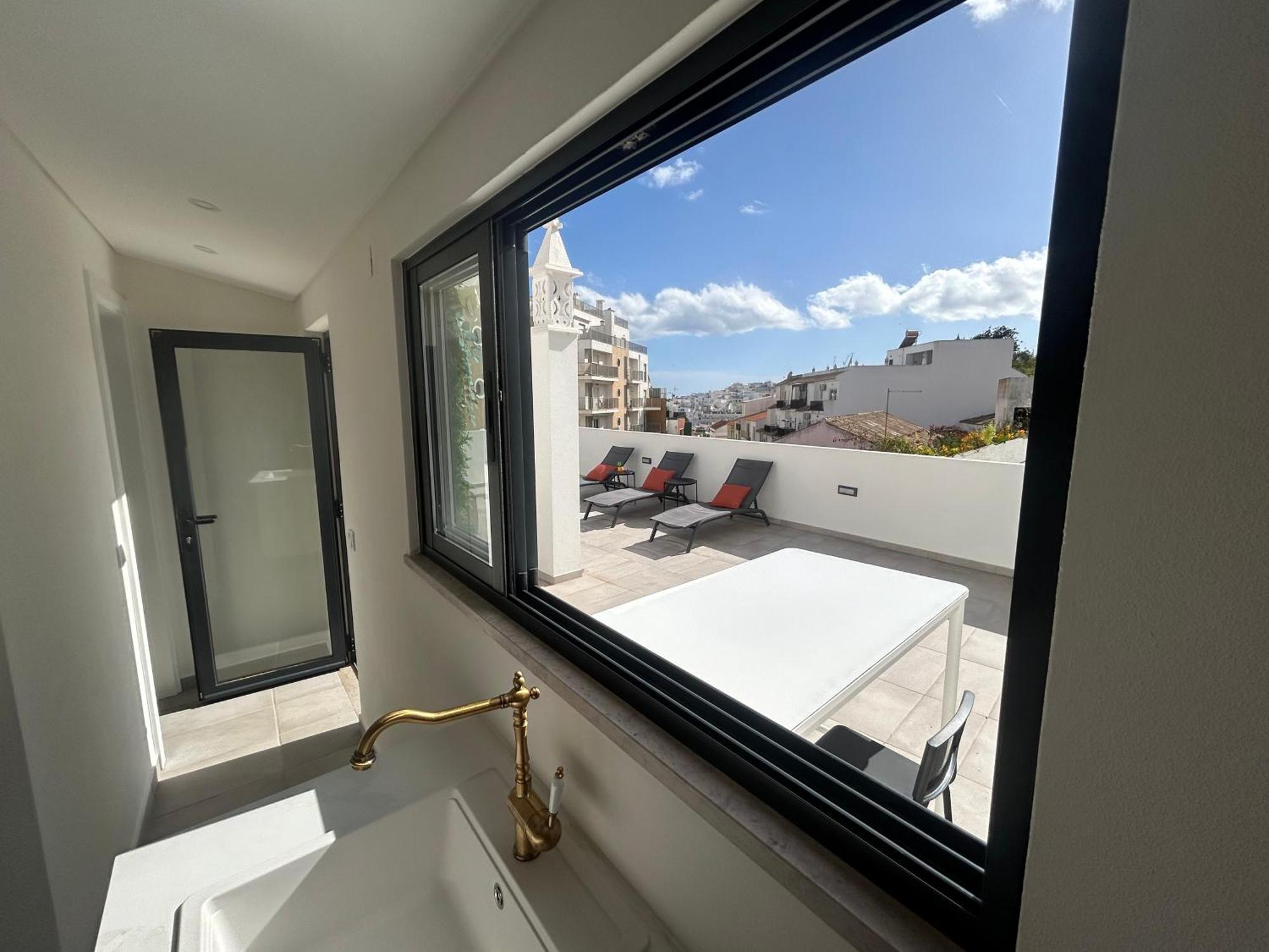 Boutique Style Town House Villa อัลบูเฟรา ภายนอก รูปภาพ